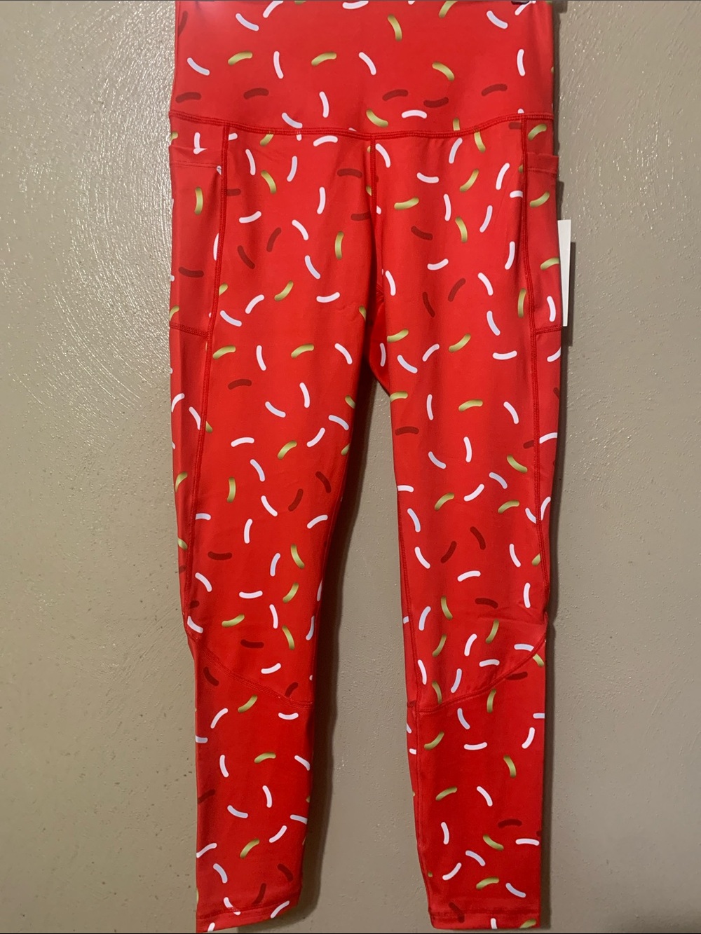 Feed Me Fight Me size L Red Leggings with Multicolor Sprinkle Print NWT